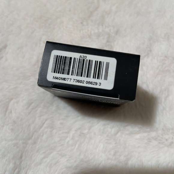 MAC Cosmetics LLAMA Eyeshadow Full Size NIB - Picture 4 of 7